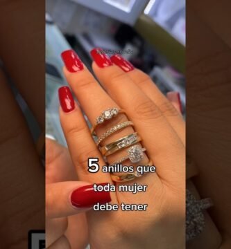 Consejos para combinar anillos de oro para mujer sin gastar de más
